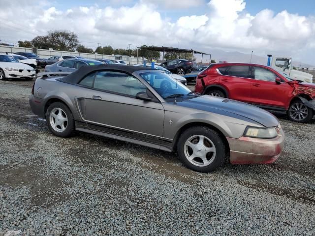 2001 Ford Mustang