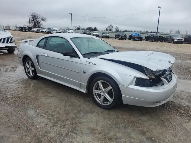 2004 Ford Mustang