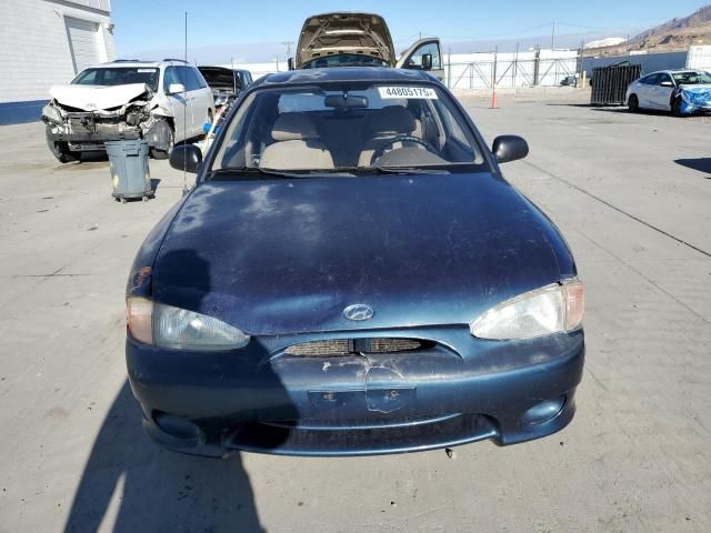 1999 Hyundai Accent L