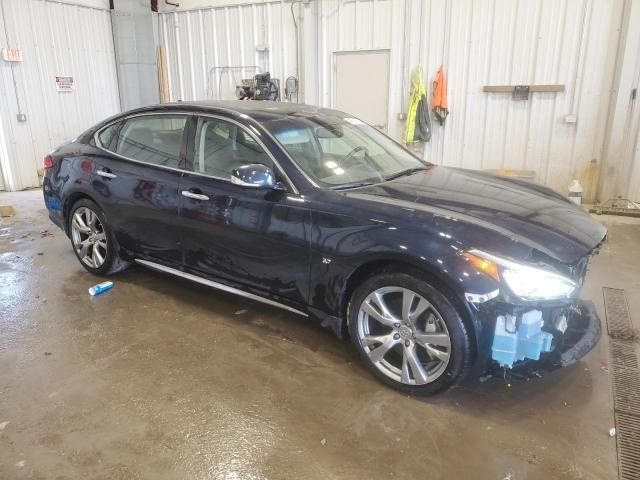 2016 Infiniti Q70 3.7