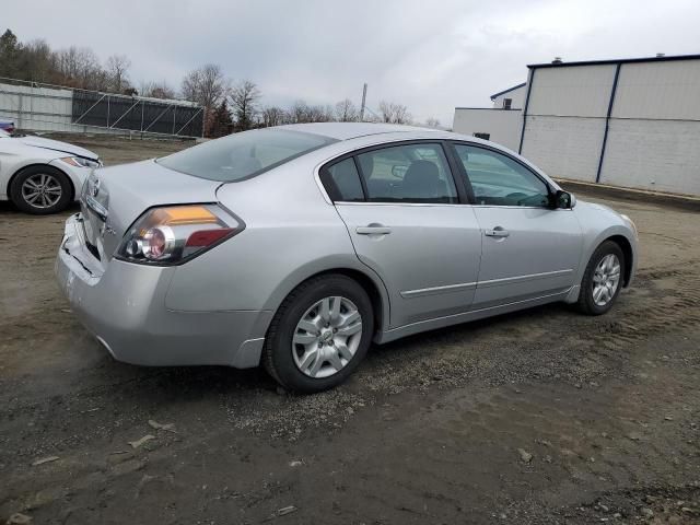 2010 Nissan Altima Base