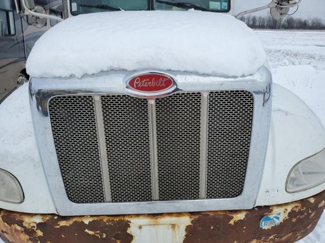 2014 Peterbilt 337