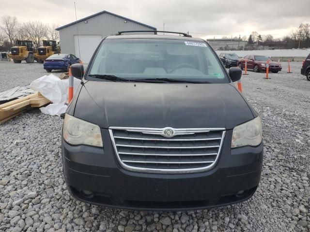 2009 Chrysler Town & Country Touring