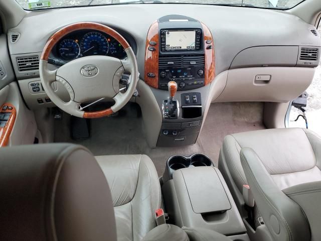 2008 Toyota Sienna XLE