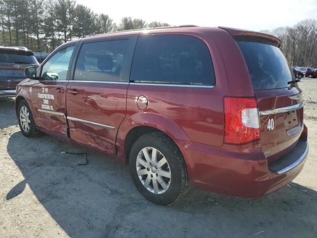 2016 Chrysler Town & Country Touring