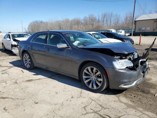 2018 Chrysler 300 Touring