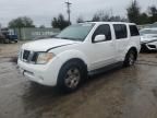 2007 Nissan Pathfinder LE