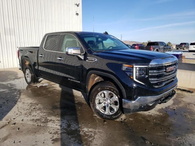 2025 GMC Sierra K1500 SLT