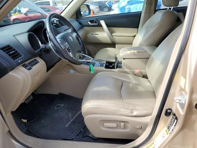 2011 Toyota Highlander Base