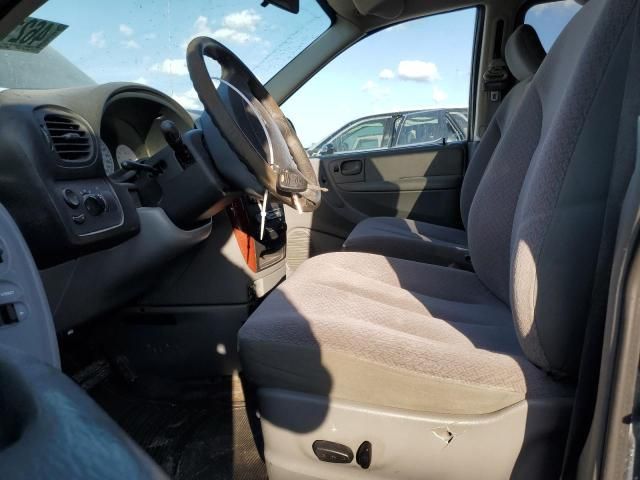 2007 Chrysler Town & Country LX