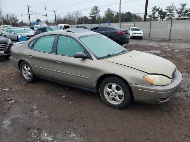 2005 Ford Taurus SE