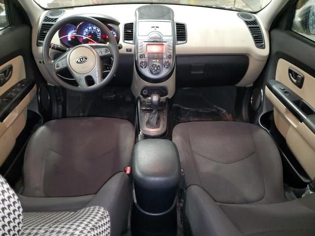 2011 KIA Soul +