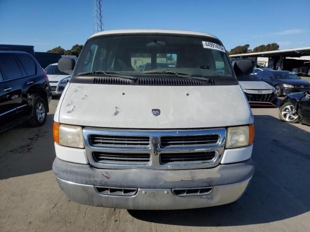 2001 Dodge RAM Van B1500