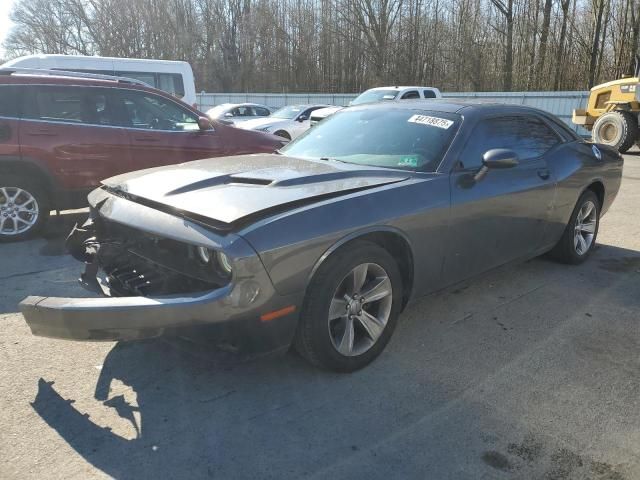 2016 Dodge Challenger SXT