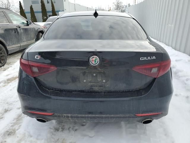 2017 Alfa Romeo Giulia Q4