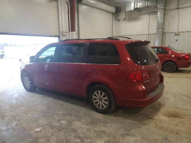 2009 Volkswagen Routan S