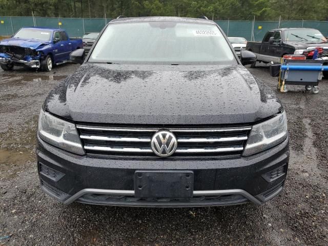 2018 Volkswagen Tiguan SE