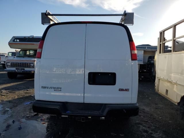 2014 GMC Savana G3500