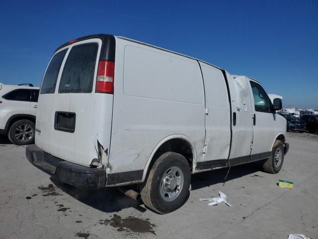 2013 Chevrolet Express G2500