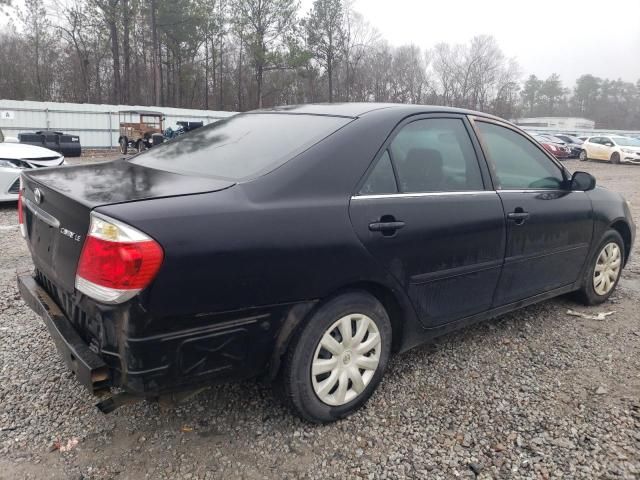 2005 Toyota Camry LE