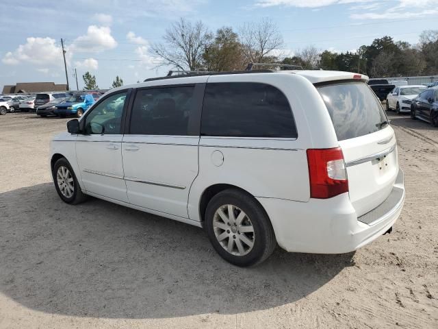 2016 Chrysler Town & Country Touring