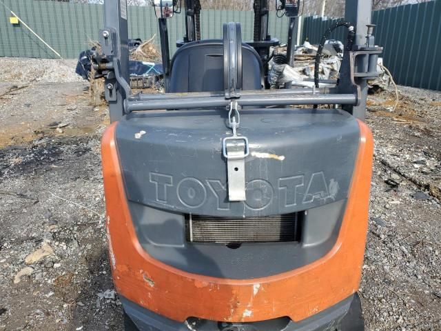 2016 Toyota Fork Lift