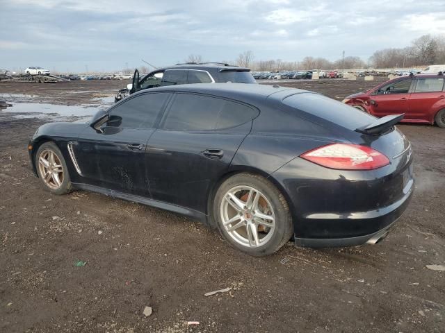 2013 Porsche Panamera 2