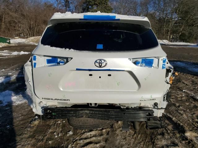 2022 Toyota Highlander XLE