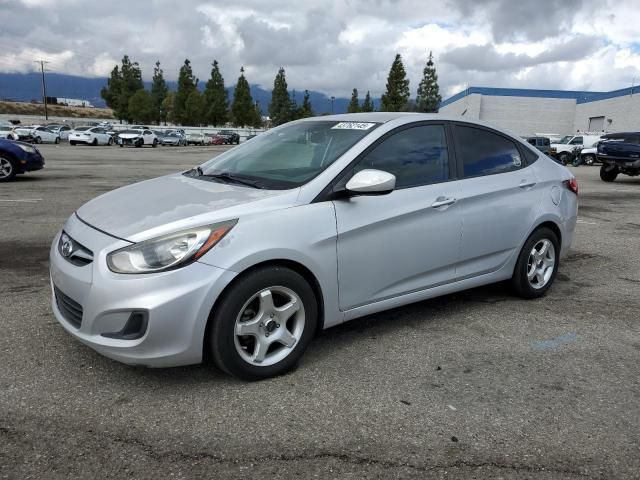 2013 Hyundai Accent GLS