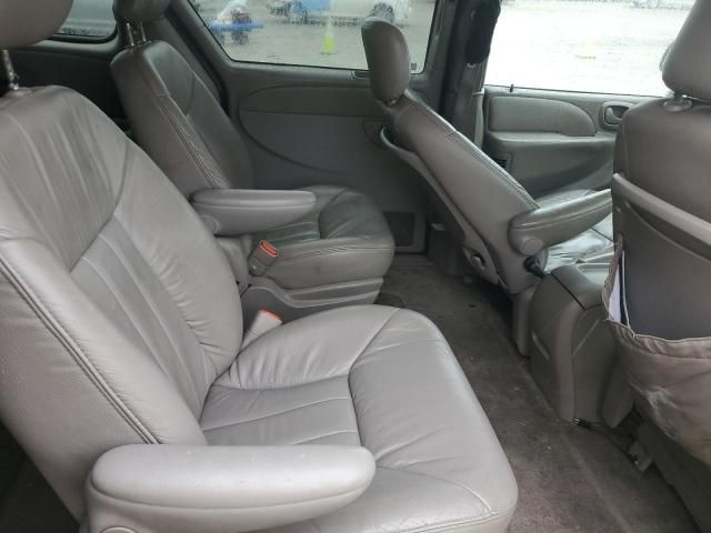 2001 Chrysler Town & Country LXI