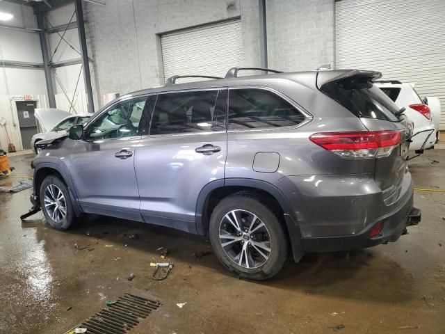 2019 Toyota Highlander LE