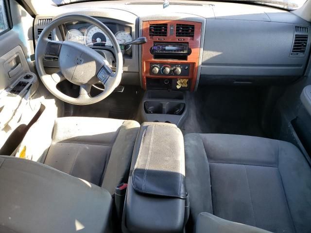 2005 Dodge Dakota Quad SLT