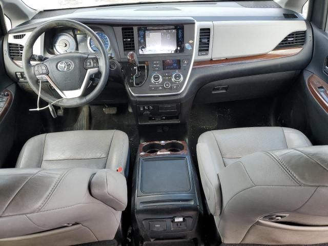 2015 Toyota Sienna XLE