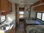 2005 Ford Econoline E450 Super Duty Cutaway Van