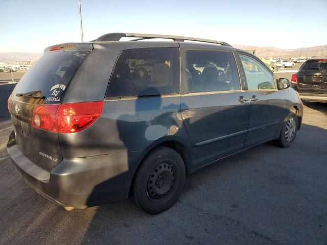 2009 Toyota Sienna CE