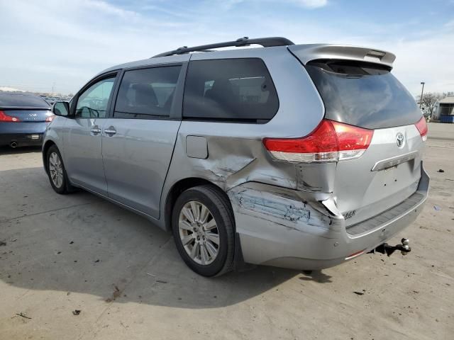 2014 Toyota Sienna XLE