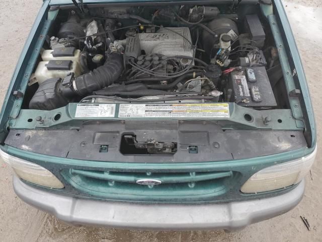 2000 Ford Explorer XLT