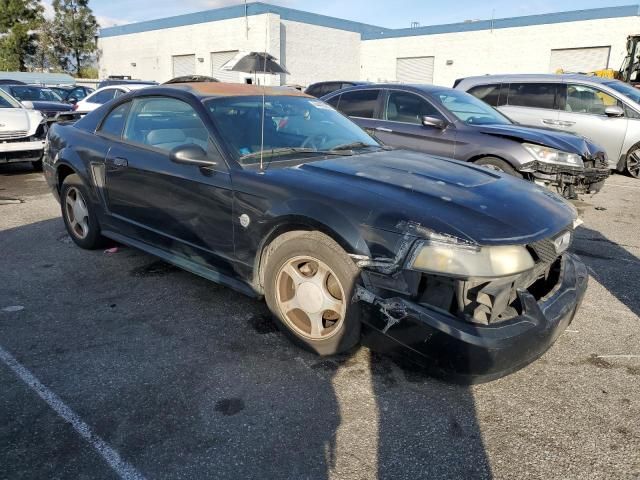 2004 Ford Mustang