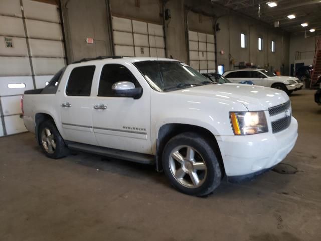 2011 Chevrolet Avalanche LTZ