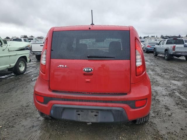 2013 KIA Soul +