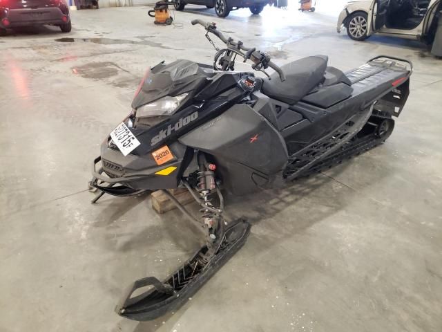 2021 Skidoo 2021 Skidoo Snowmobile