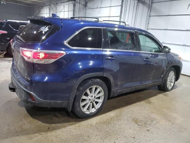 2015 Toyota Highlander LE