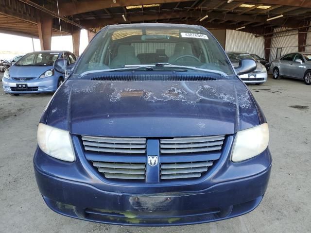 2005 Dodge Caravan SXT