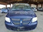 2005 Dodge Caravan SXT