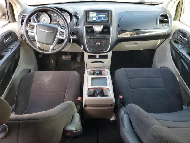 2011 Chrysler Town & Country Touring