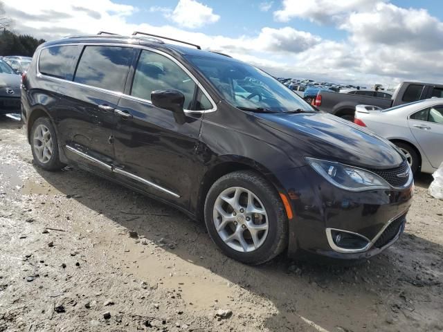 2017 Chrysler Pacifica Touring L Plus