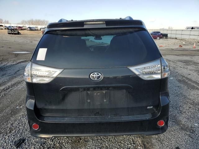 2013 Toyota Sienna Sport