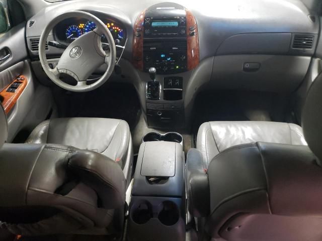 2006 Toyota Sienna XLE