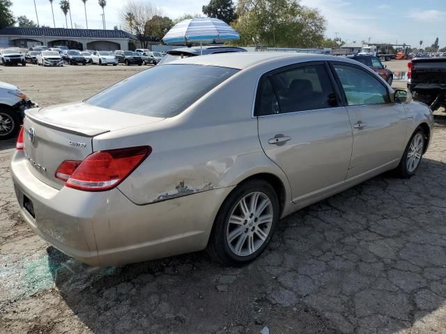 2005 Toyota Avalon XL