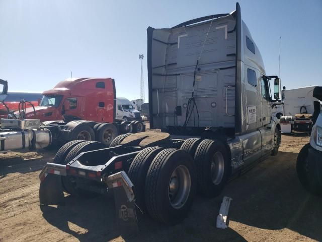 2020 Volvo VNL Semi Truck